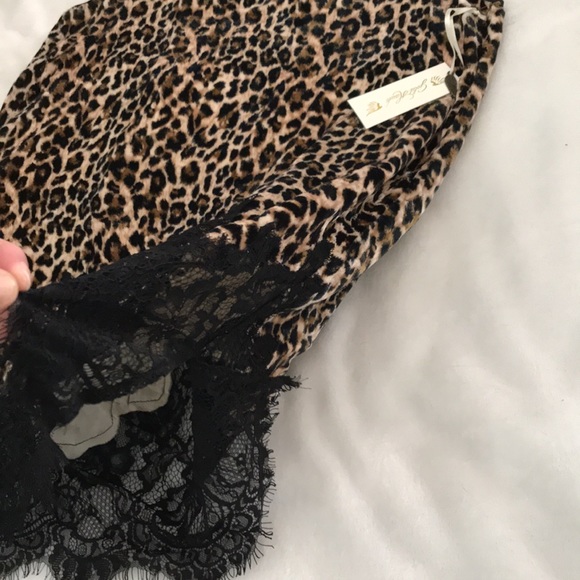 Gold Hawk Leopard Velvet & Lace Tank Top Tunic; Small - Picture 11 of 11